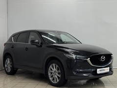 car-image